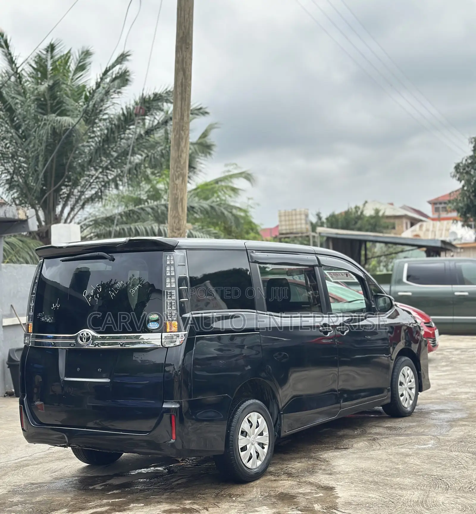 Toyota Voxy X 4WD 7-Seater 2016 Black