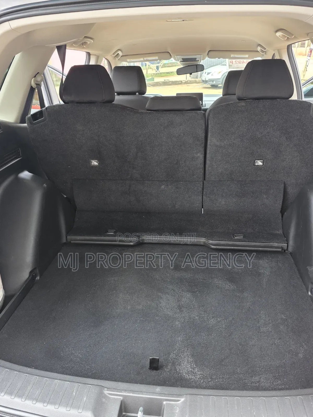 Honda CR-V LX AWD 2025 Beige