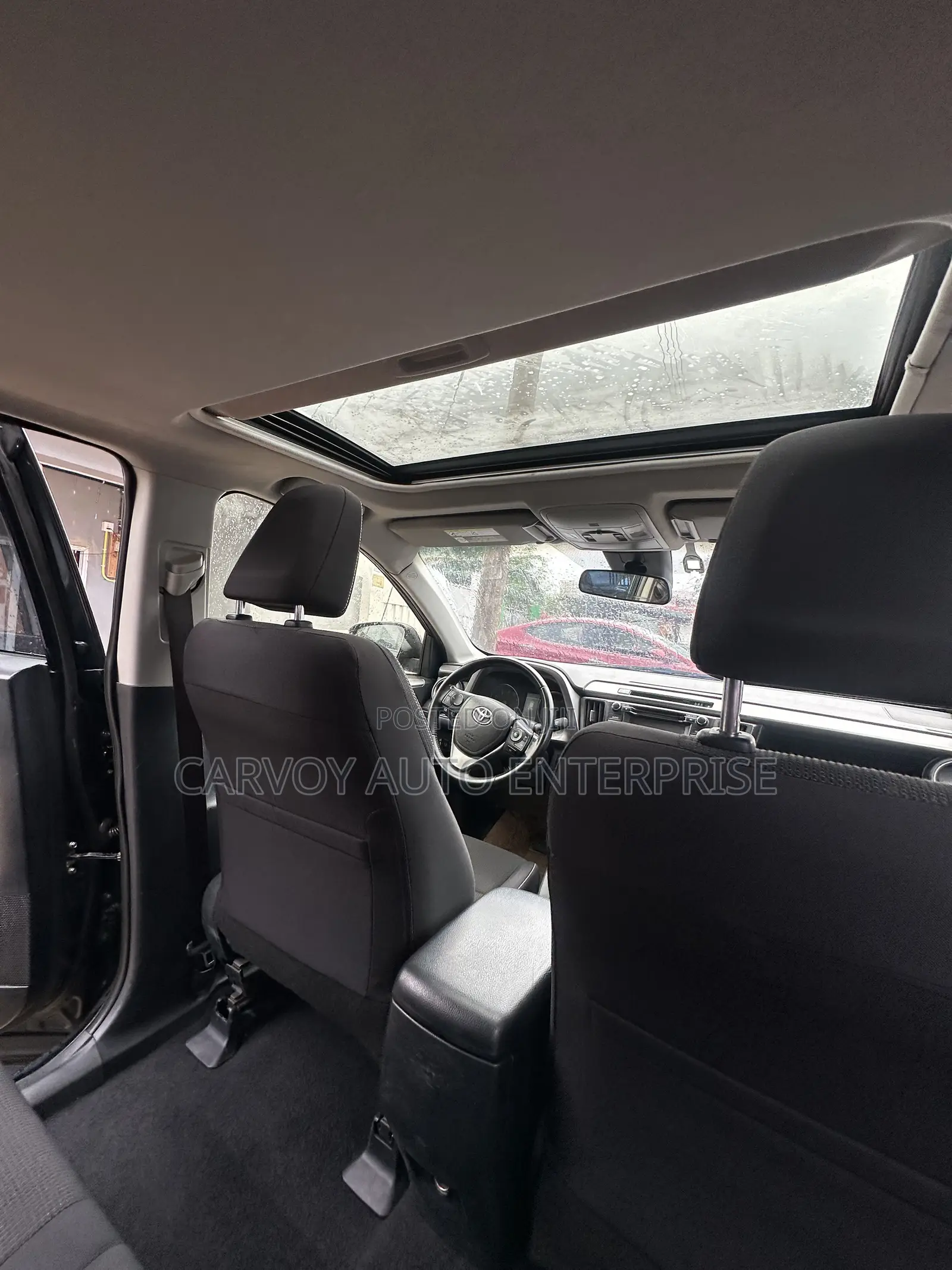 Toyota RAV4 LE AWD (2.5L 4cyl 6A) 2017 Ivory