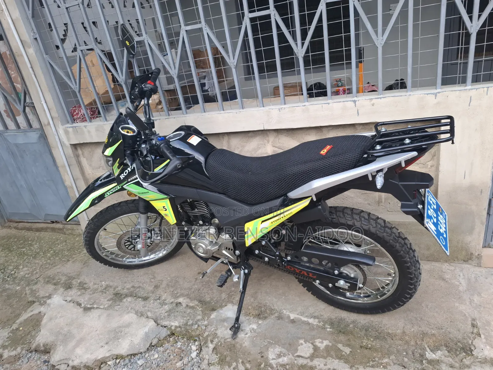 Royal Racer 2026 Black