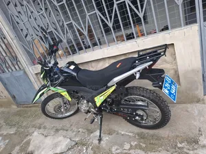 Royal Racer 2026 Black