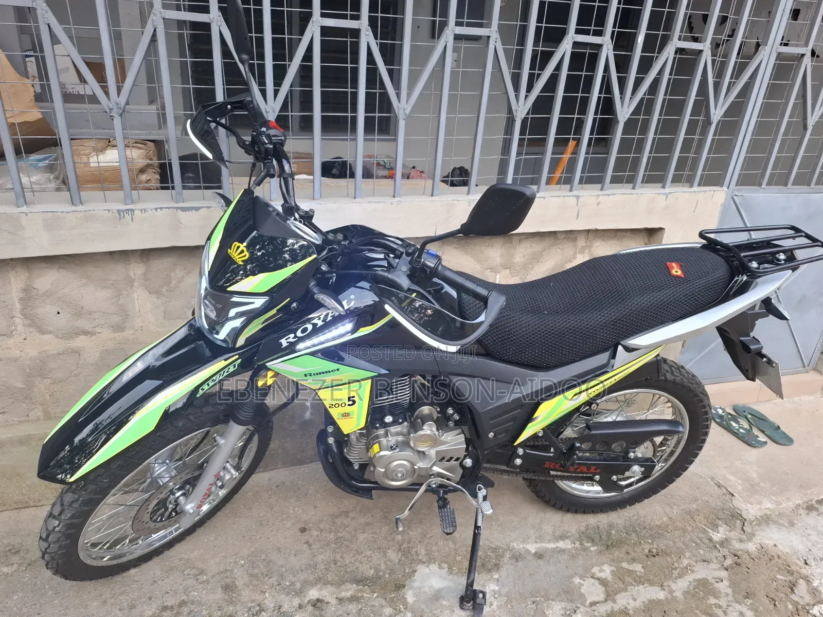 Royal Racer 2026 Black