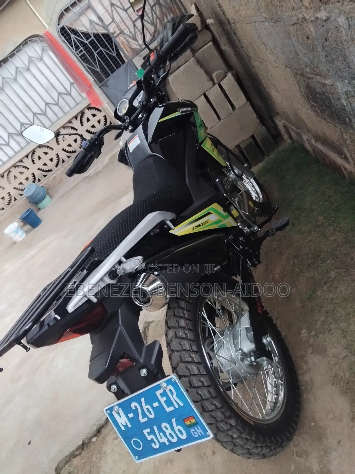 Royal Racer 2026 Black