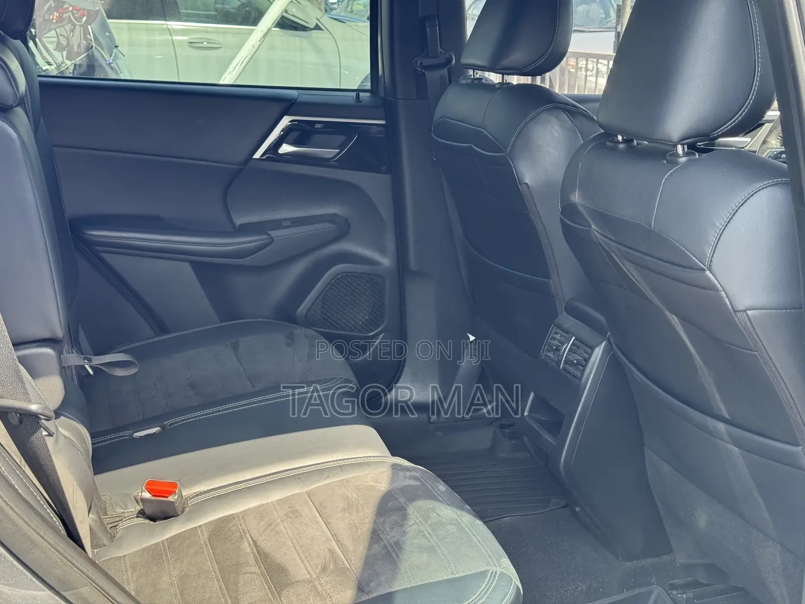 Mitsubishi Outlander SE Black Edition 2023 Gray
