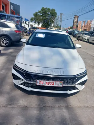 Hyundai Elantra 2024 White