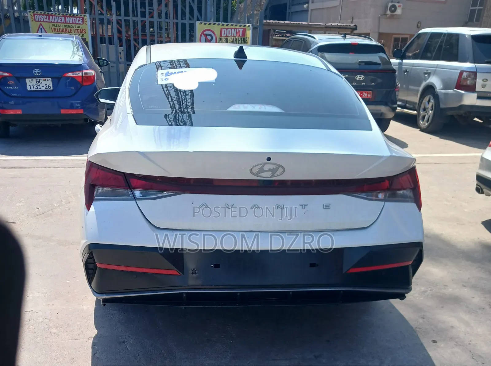 Hyundai Elantra 2024 White