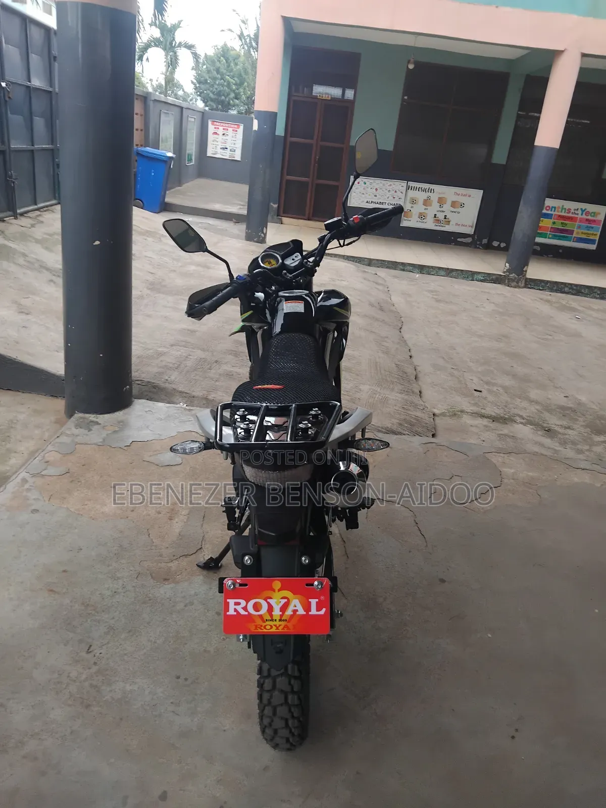 Royal Racer 2026 Black