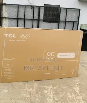Flat Screen Qled Smart Television(TCL)Black 