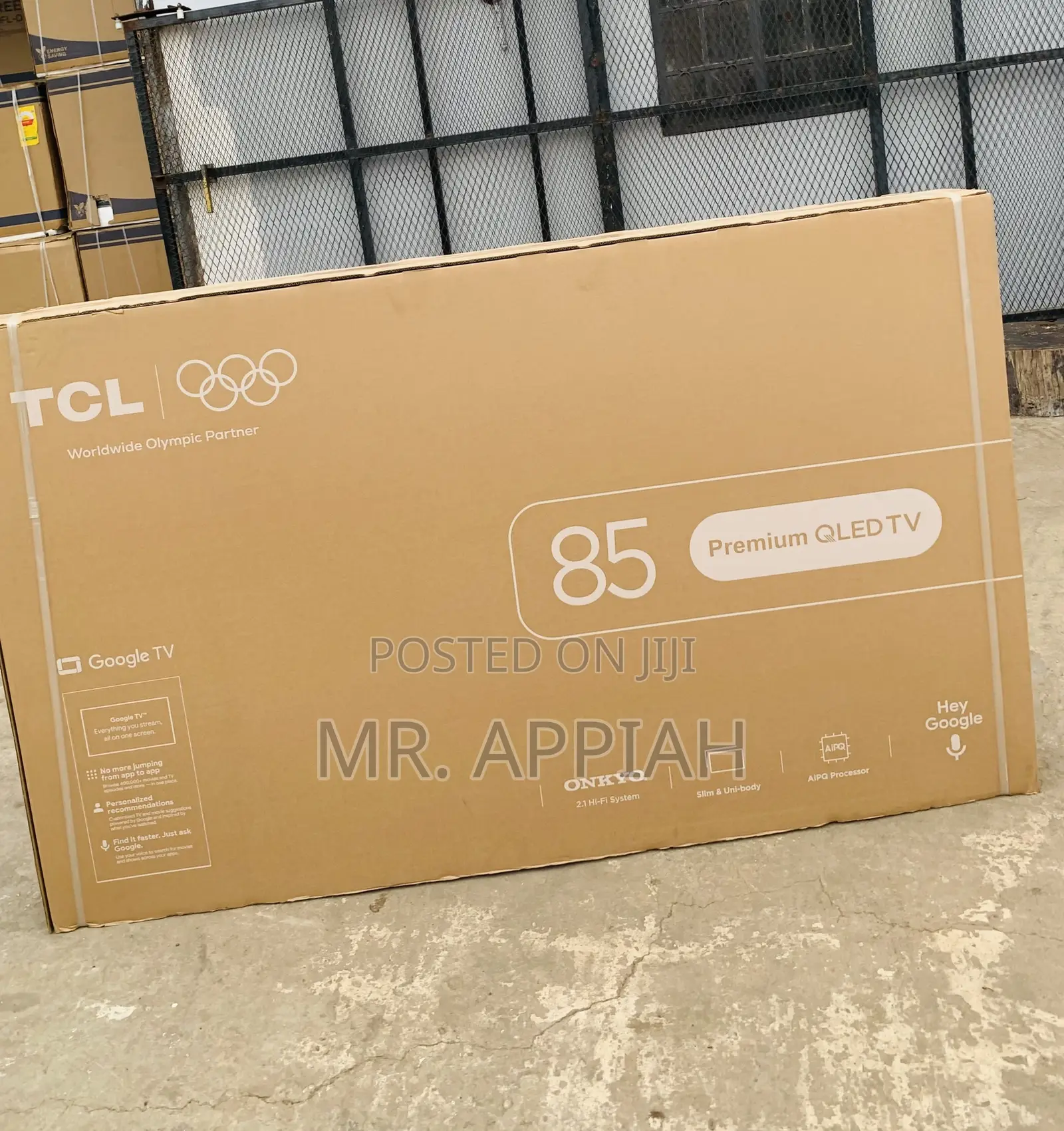 Flat Screen Qled Smart Television(TCL)Black 