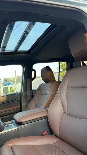 Toyota Land Cruiser Prado 2.4 Hybrid 2025 Blue