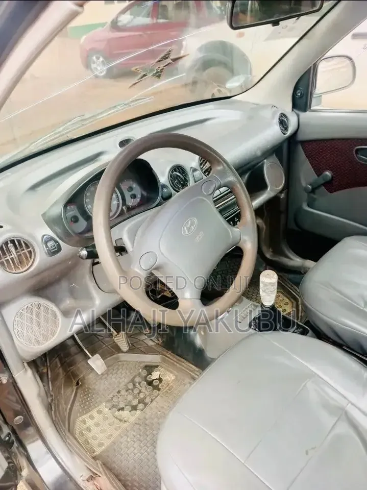 Hyundai Aero 2003