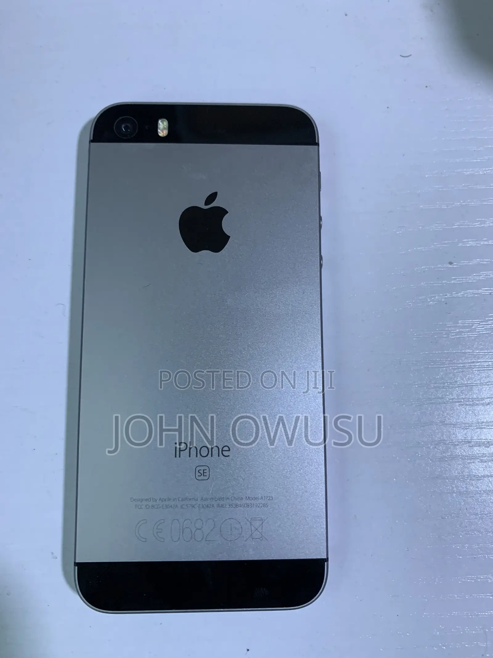 Apple iPhone SE 16 GB Bronze