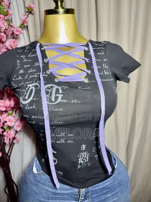 Figure-Flattering Fitted Style