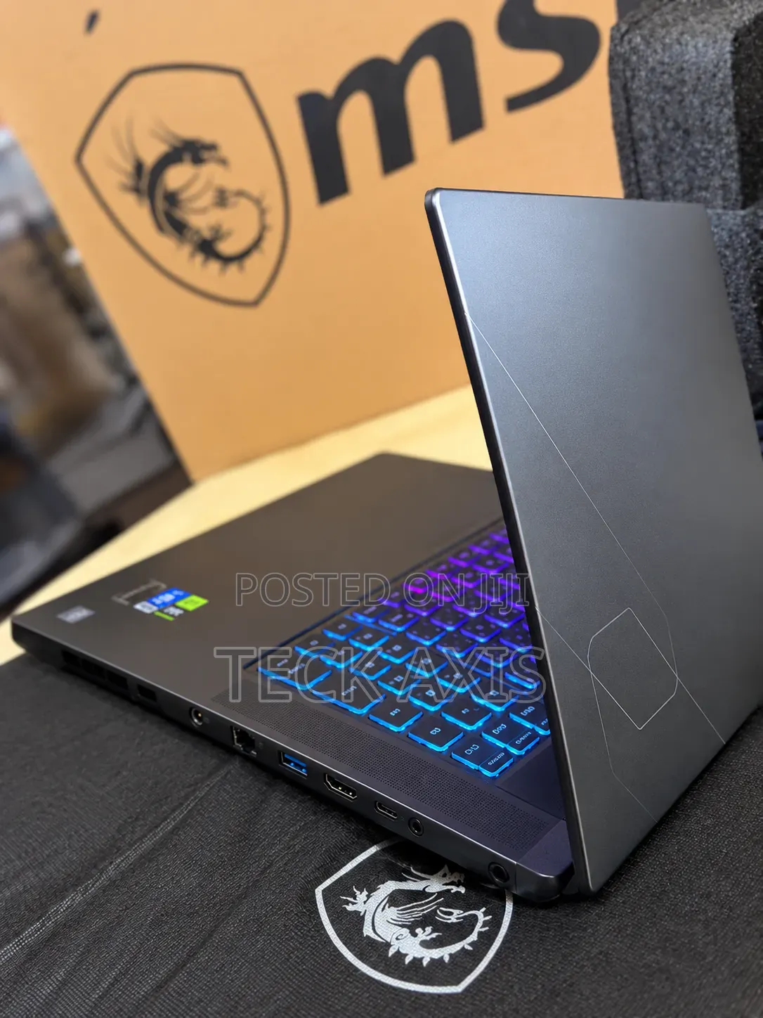 New Laptop MSI 32GB Intel Core Ultra 9 SSD 1T