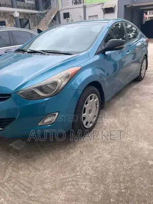 Hyundai Elantra GLS Sedan FWD (1.8L 4cyl 6A) 2013 Blue