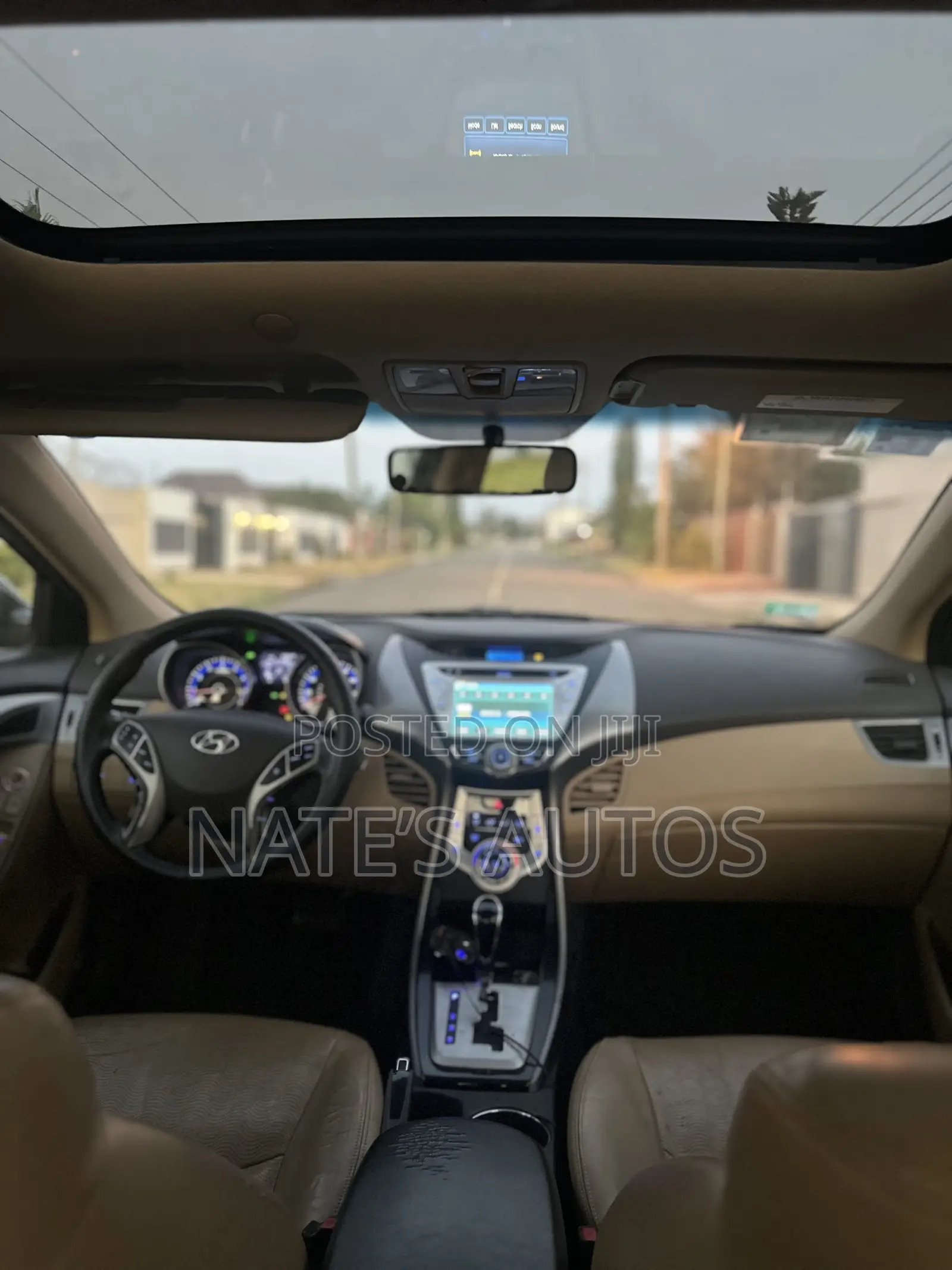 Hyundai Elantra Limited Sedan FWD (1.8L 4cyl 6A) 2013 Black