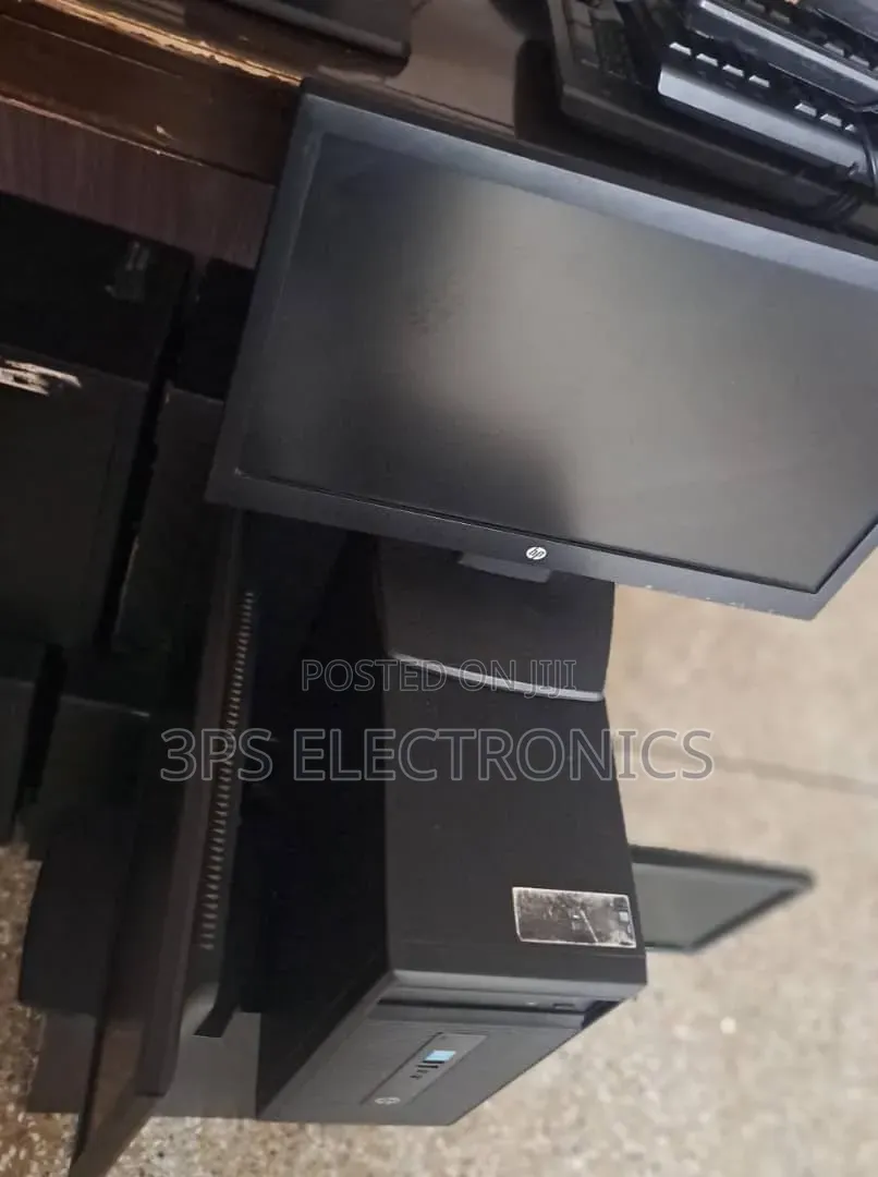 Desktop Computer Dell OptiPlex 7040 8GB Intel Core i5 HDD 1T