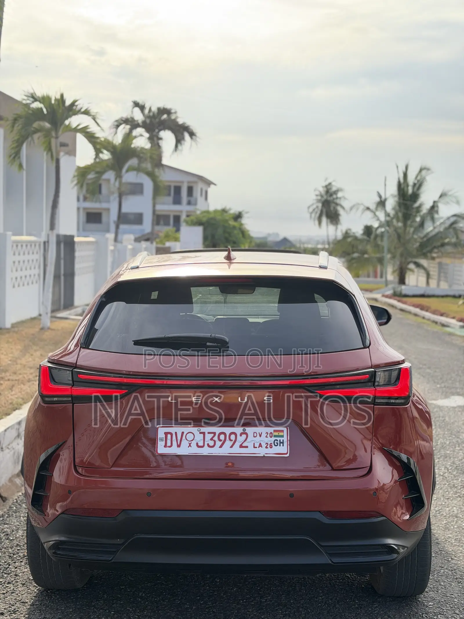 Lexus NX 350 Luxury AWD 2023 Orange