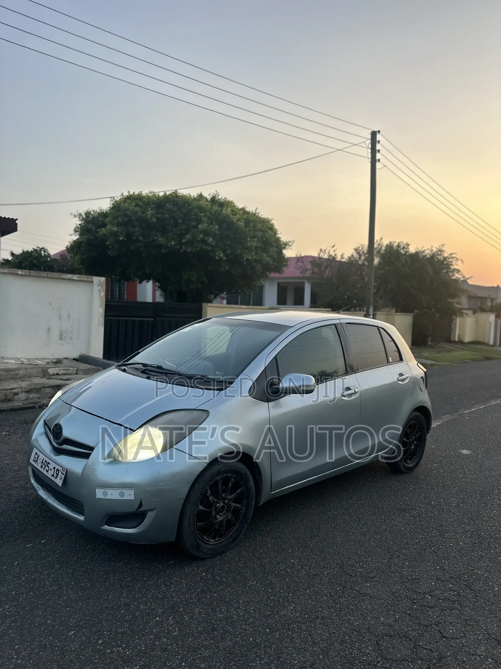 Toyota Vitz 1.3 AWD 5dr 2010 Blue