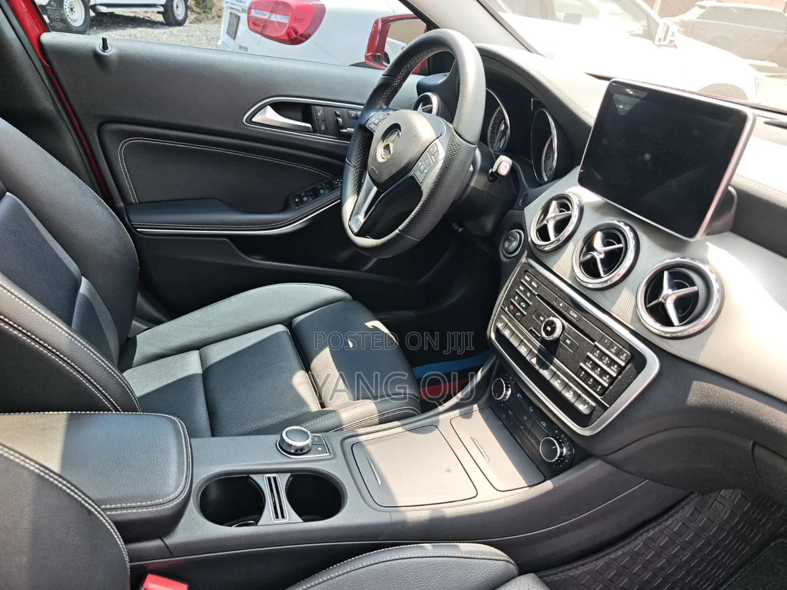 Mercedes-Benz GLA-Class 2016 Red