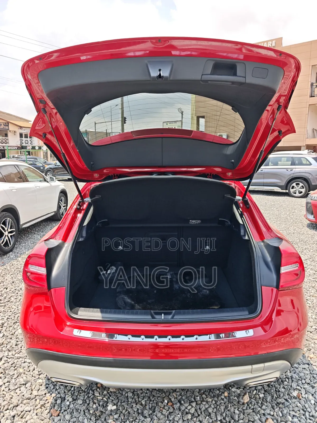 Mercedes-Benz GLA-Class 2016 Red
