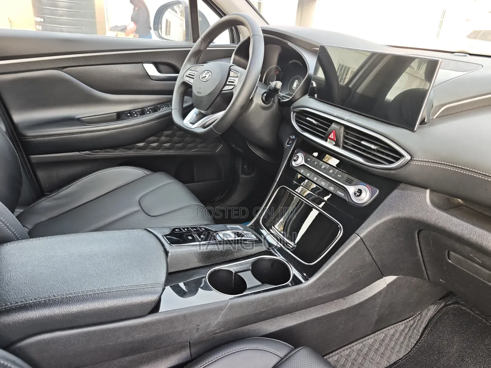 Hyundai Santa Fe SE 2021 Gray