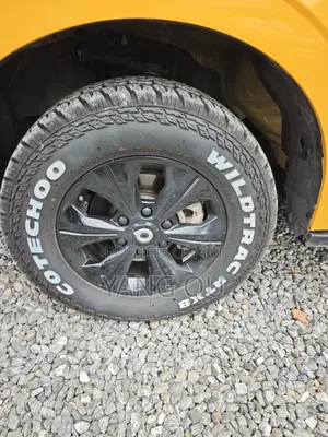 Great Wall Poer Premium 2023 Yellow