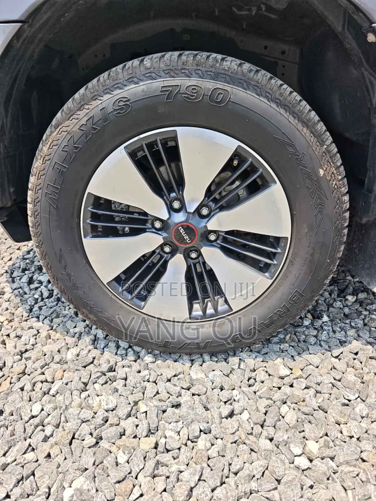 Isuzu D-MAX 2022 Gray