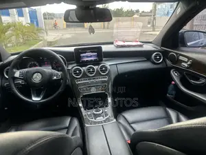 Mercedes-Benz C300 Luxury 4matic Sedan AWD (2.0L 4cyl 7A) 2017 Blue