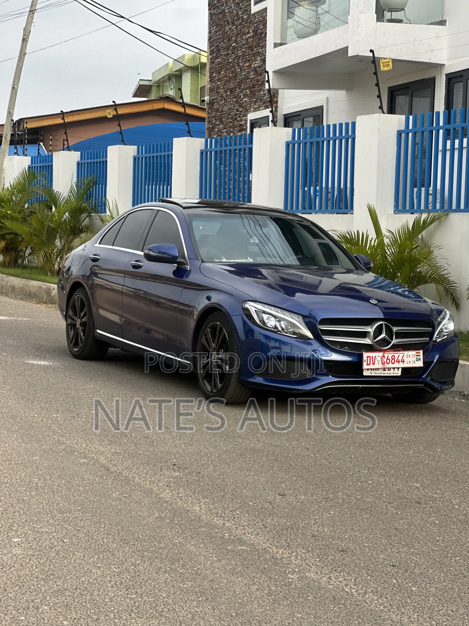 Mercedes-Benz C300 Luxury 4matic Sedan AWD (2.0L 4cyl 7A) 2017 Blue