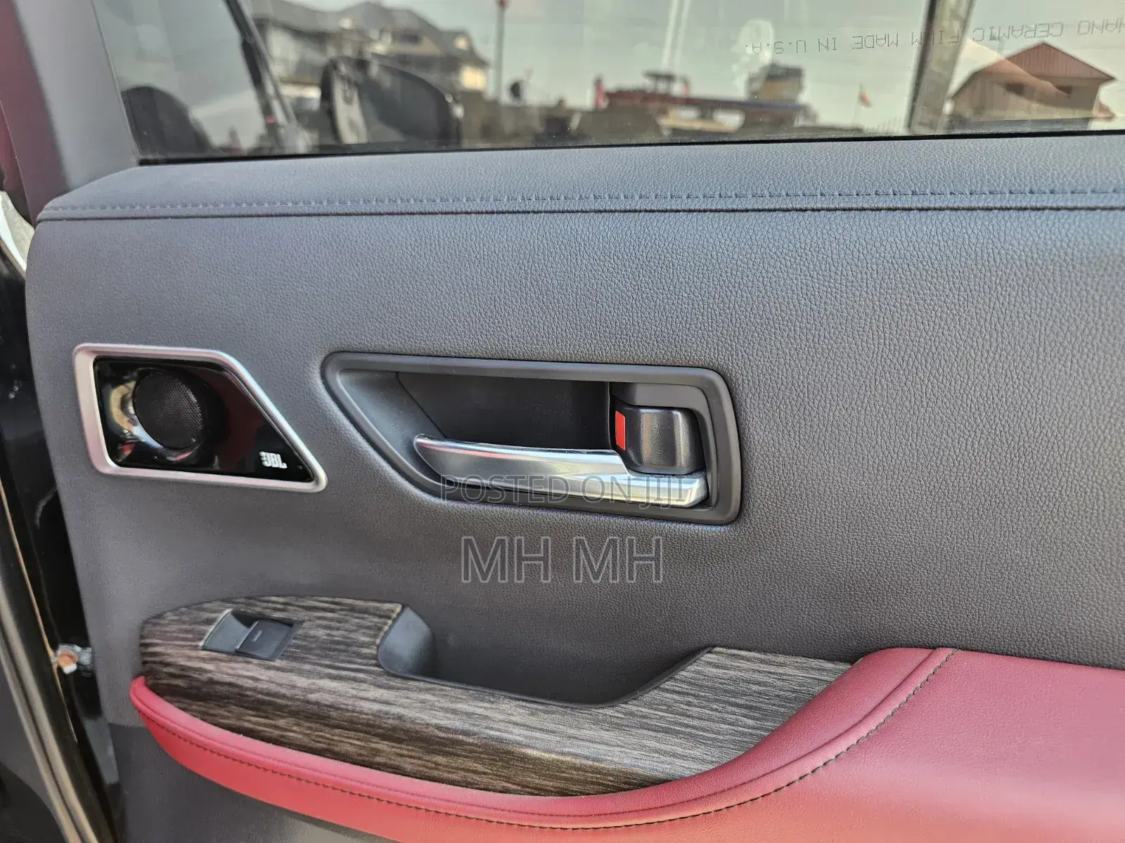 Toyota Land Cruiser LC300 2023 Black