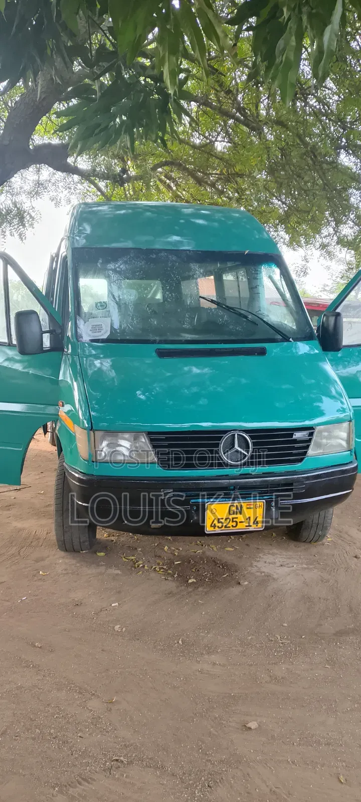 Mercedes-Benz Sprinter 2010 Blue