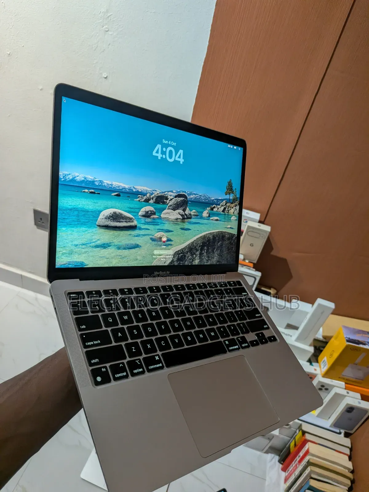 Laptop Apple MacBook Air 2020 8GB Intel Core i3 SSD 256GB