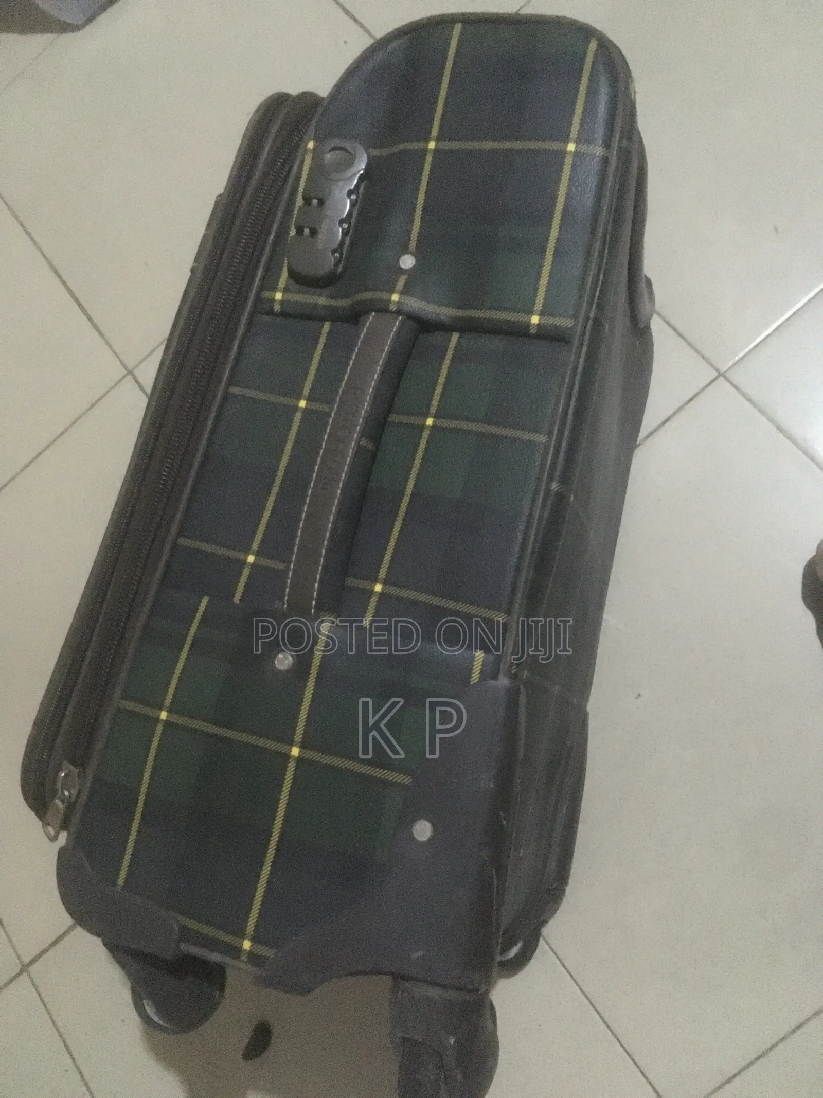 Traveling Bag