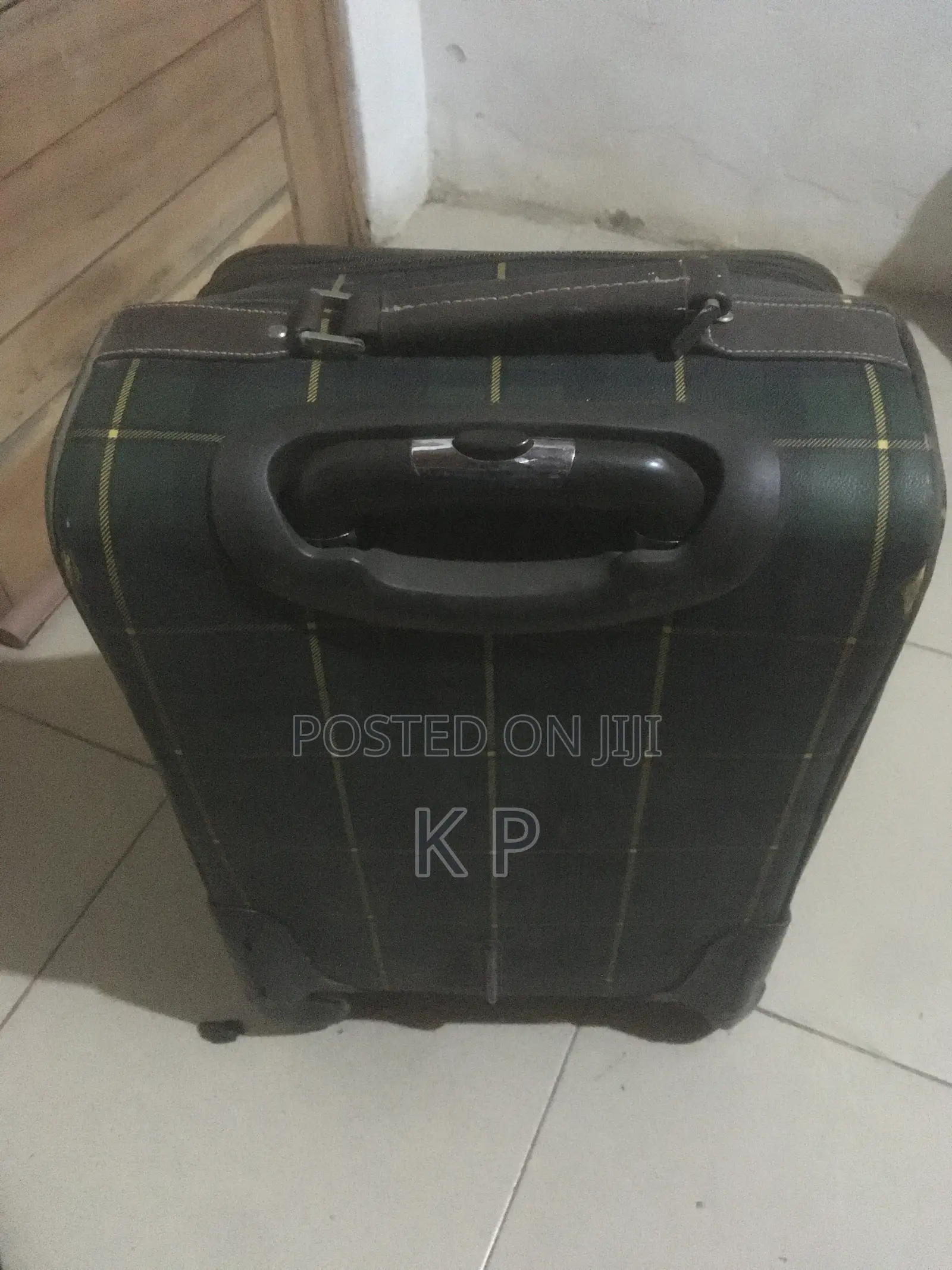 Traveling Bag