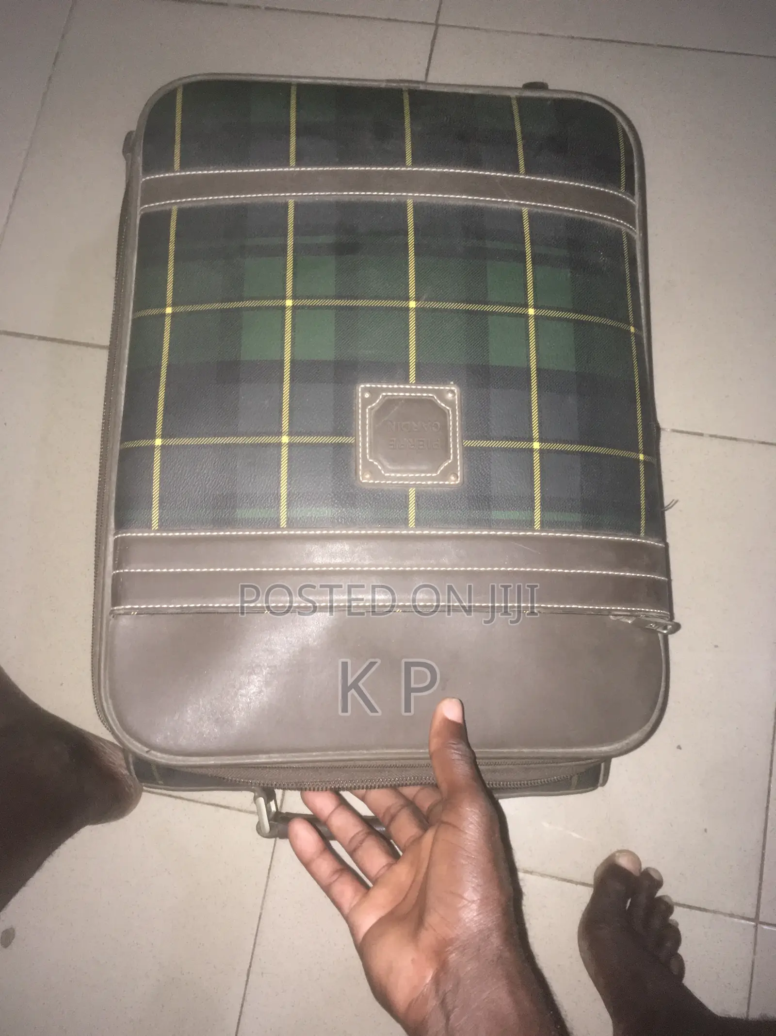 Traveling Bag