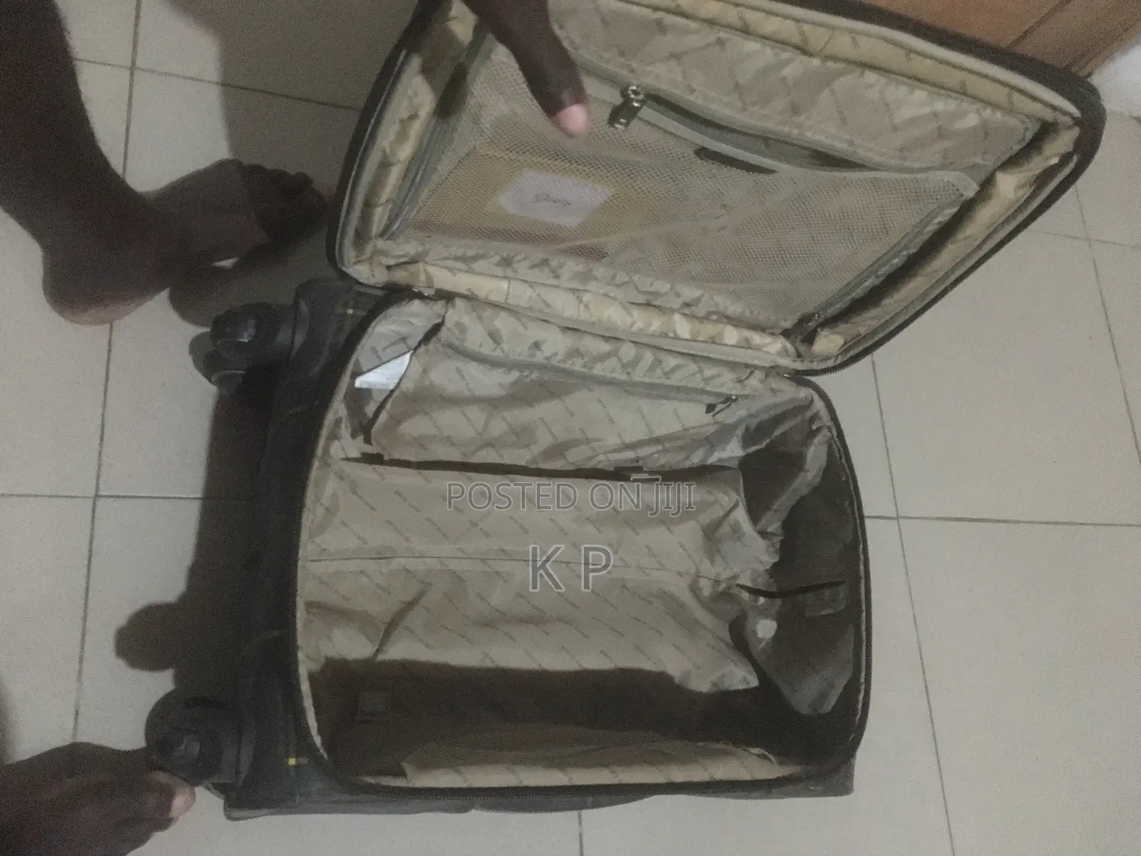 Traveling Bag