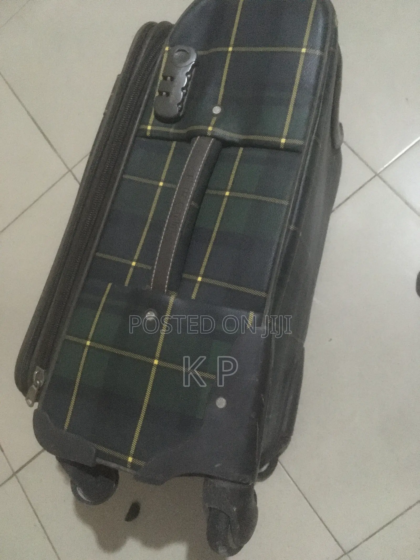 Traveling Bag