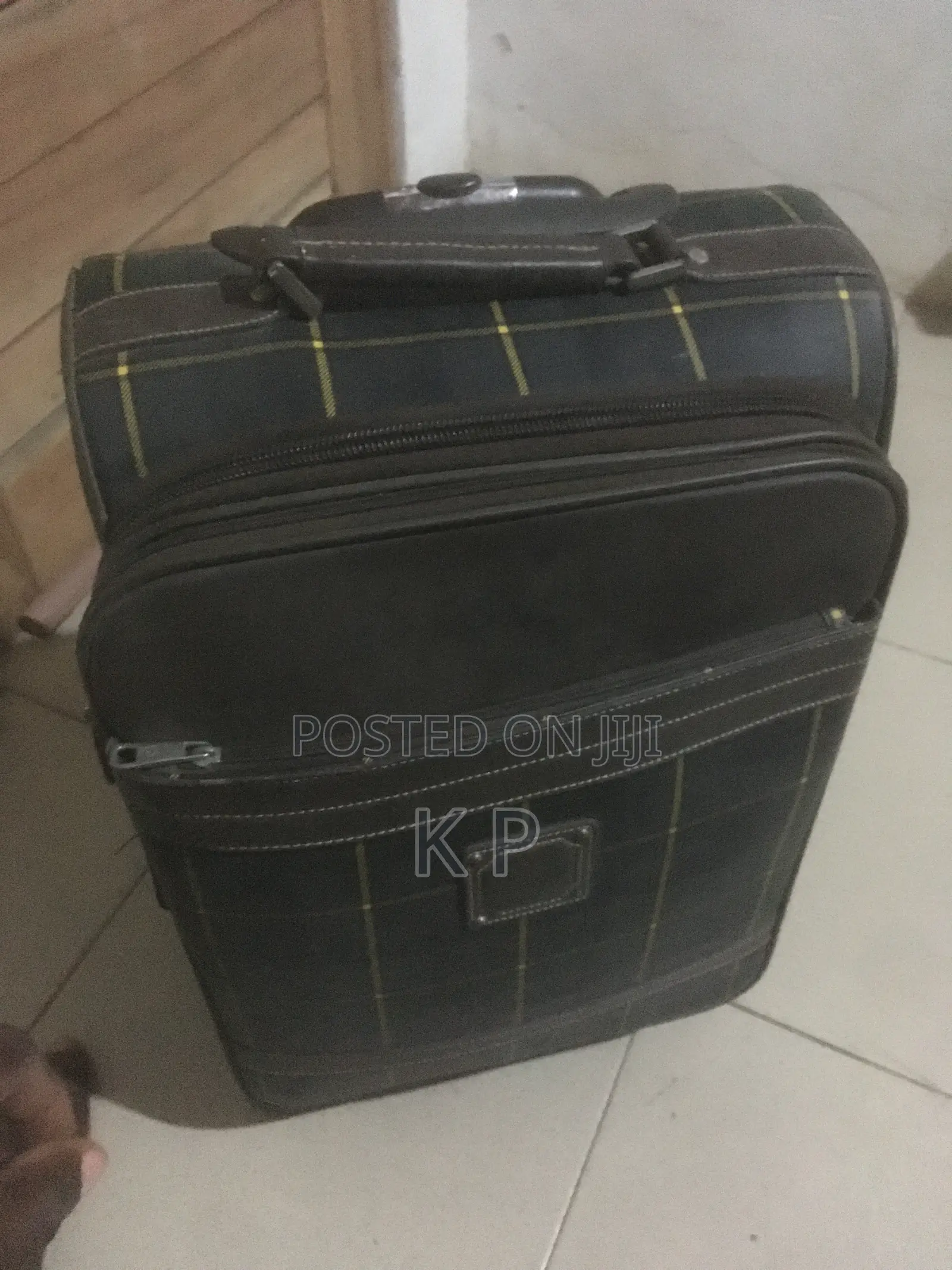 Traveling Bag