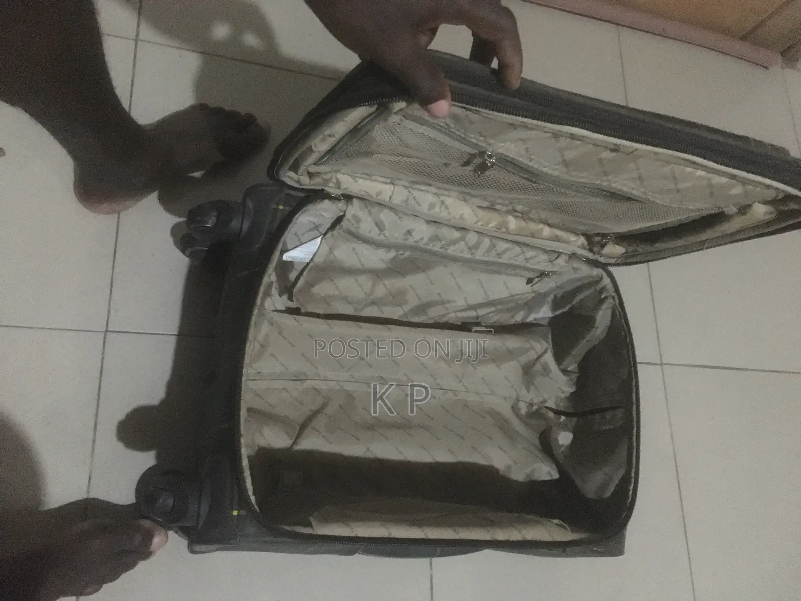 Traveling Bag