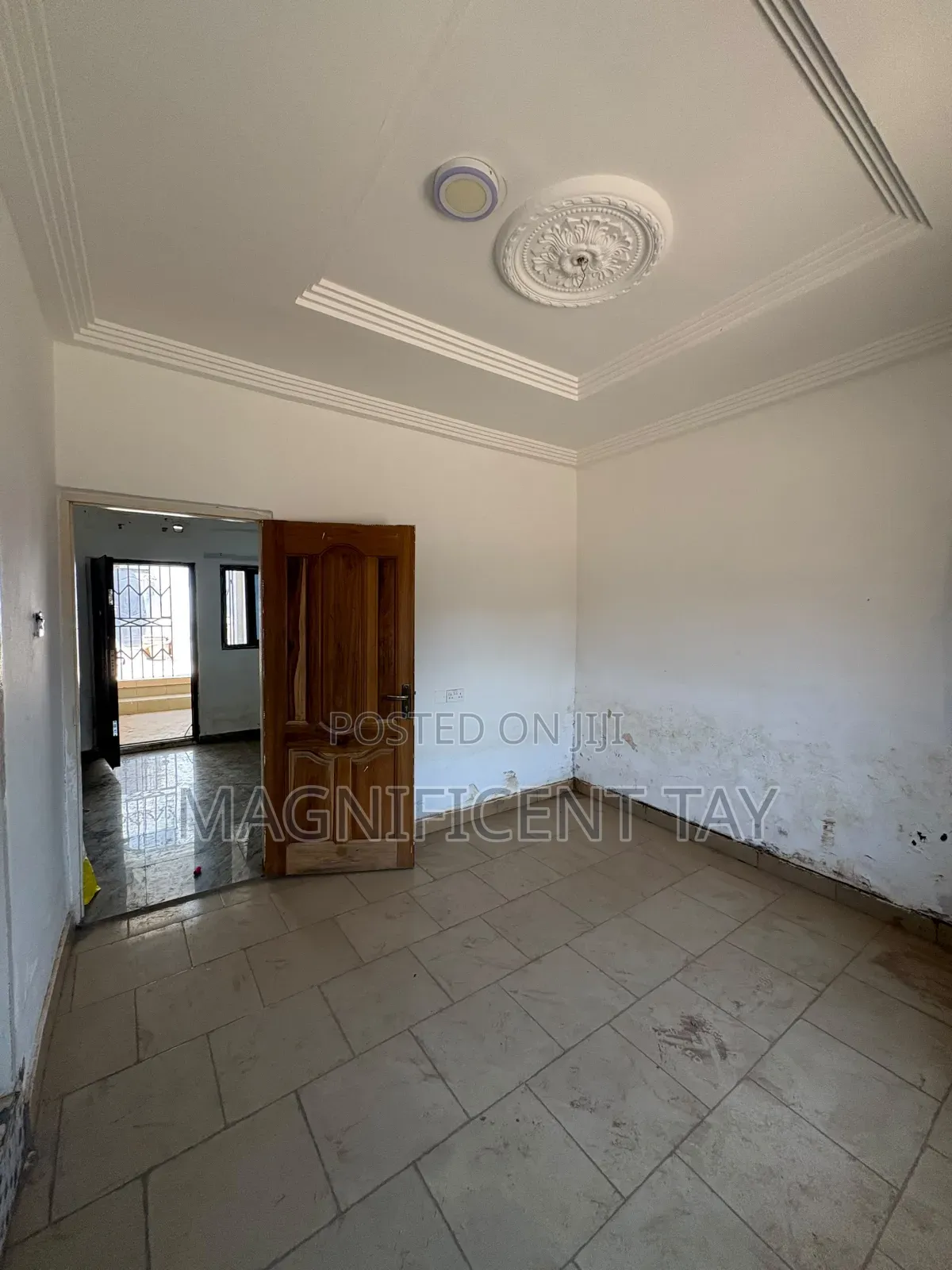 1bdrm Apartment in Magnificent, Tseaddo for rent