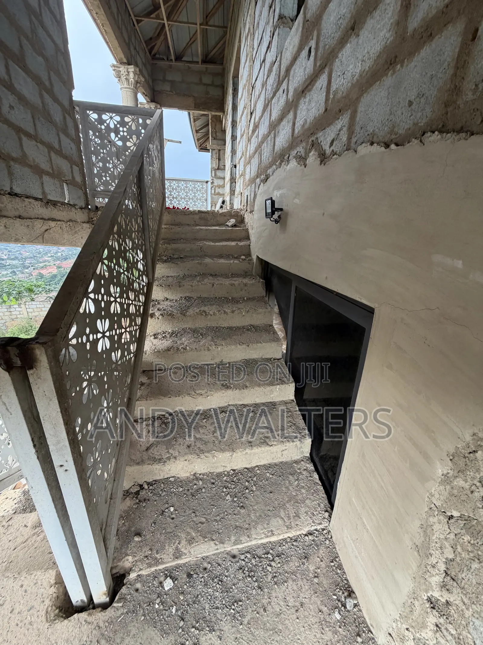 5bdrm Apartment in Andy’S Apartment, Amasaman for rent