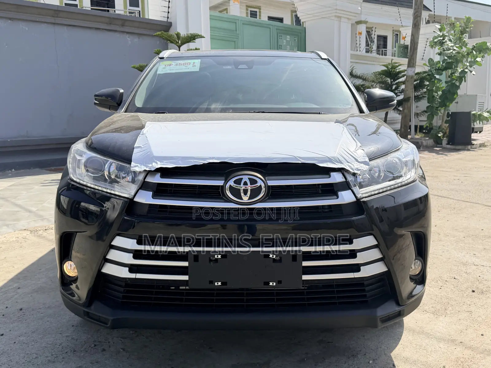 Toyota Highlander XLE 4x4 V6 (3.5L 6cyl 8A) 2018 Black