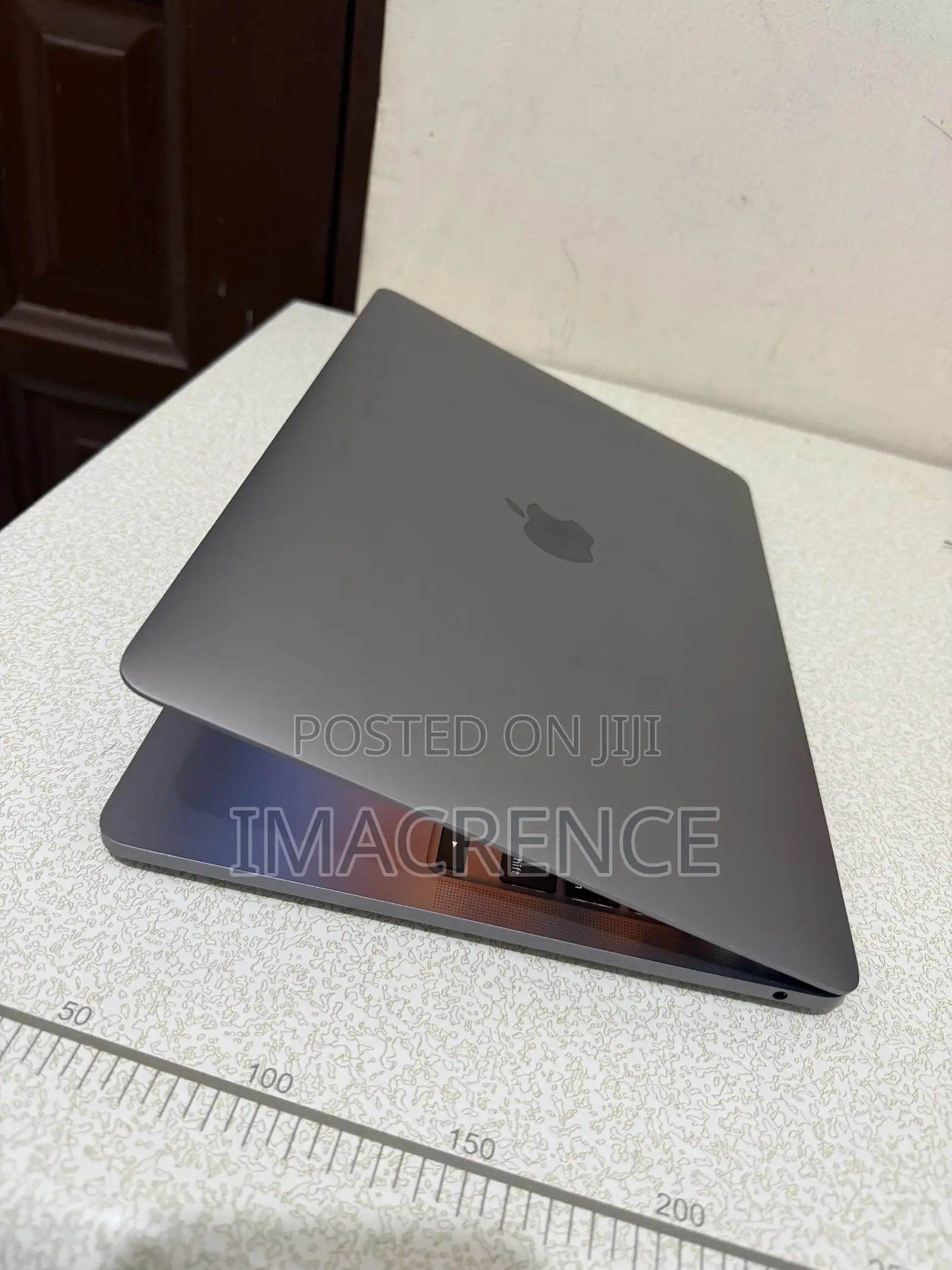 Laptop Apple MacBook Pro 2020 M1 8GB Apple M1 SSD 256GB