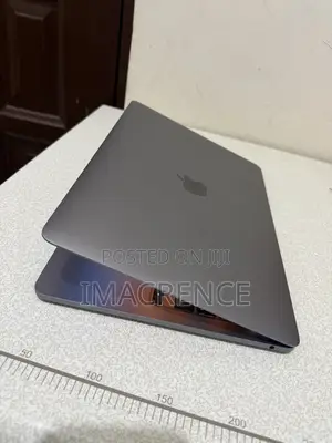 Laptop Apple MacBook Pro 2020 M1 8GB Apple M1 SSD 256GB
