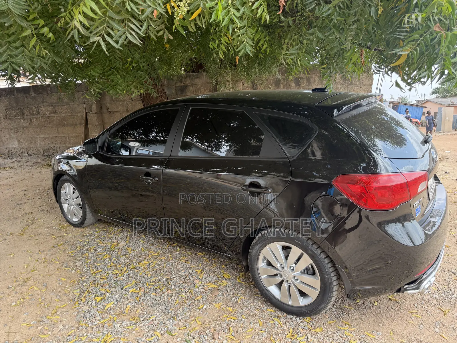 Kia Forte EX Hatchback 2012 Black