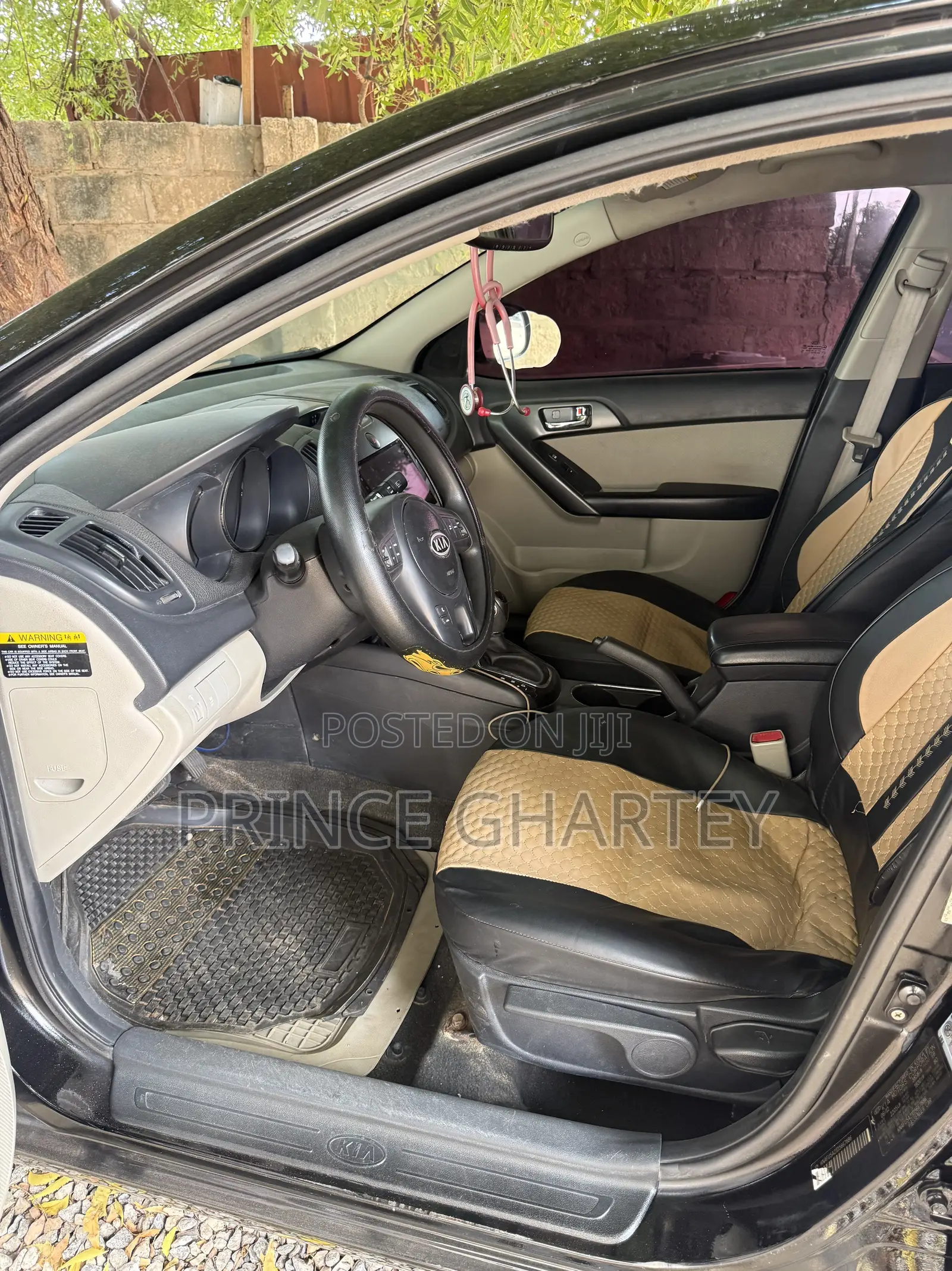 Kia Forte EX Hatchback 2012 Black