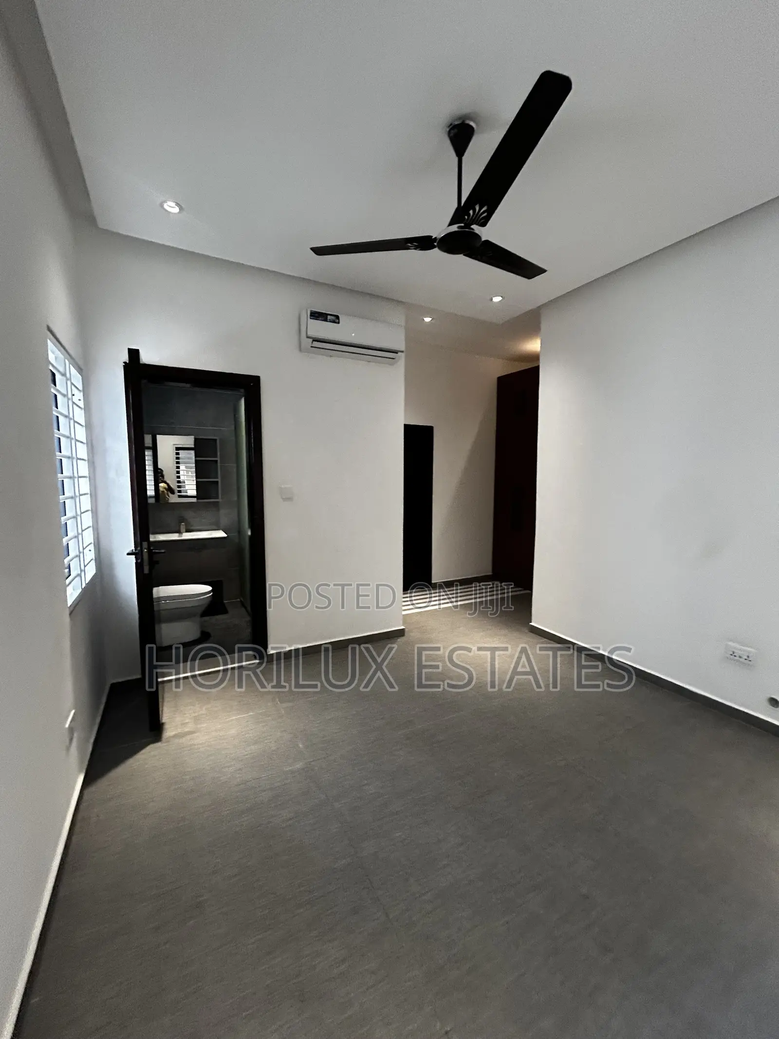 4bdrm Townhouse/Terrace in East Airport, Spintex for sale