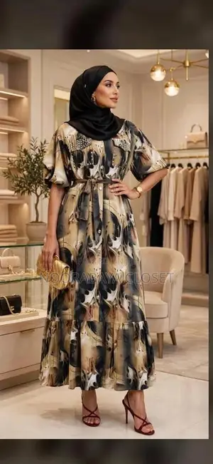 Long Elegant Ladies Dress