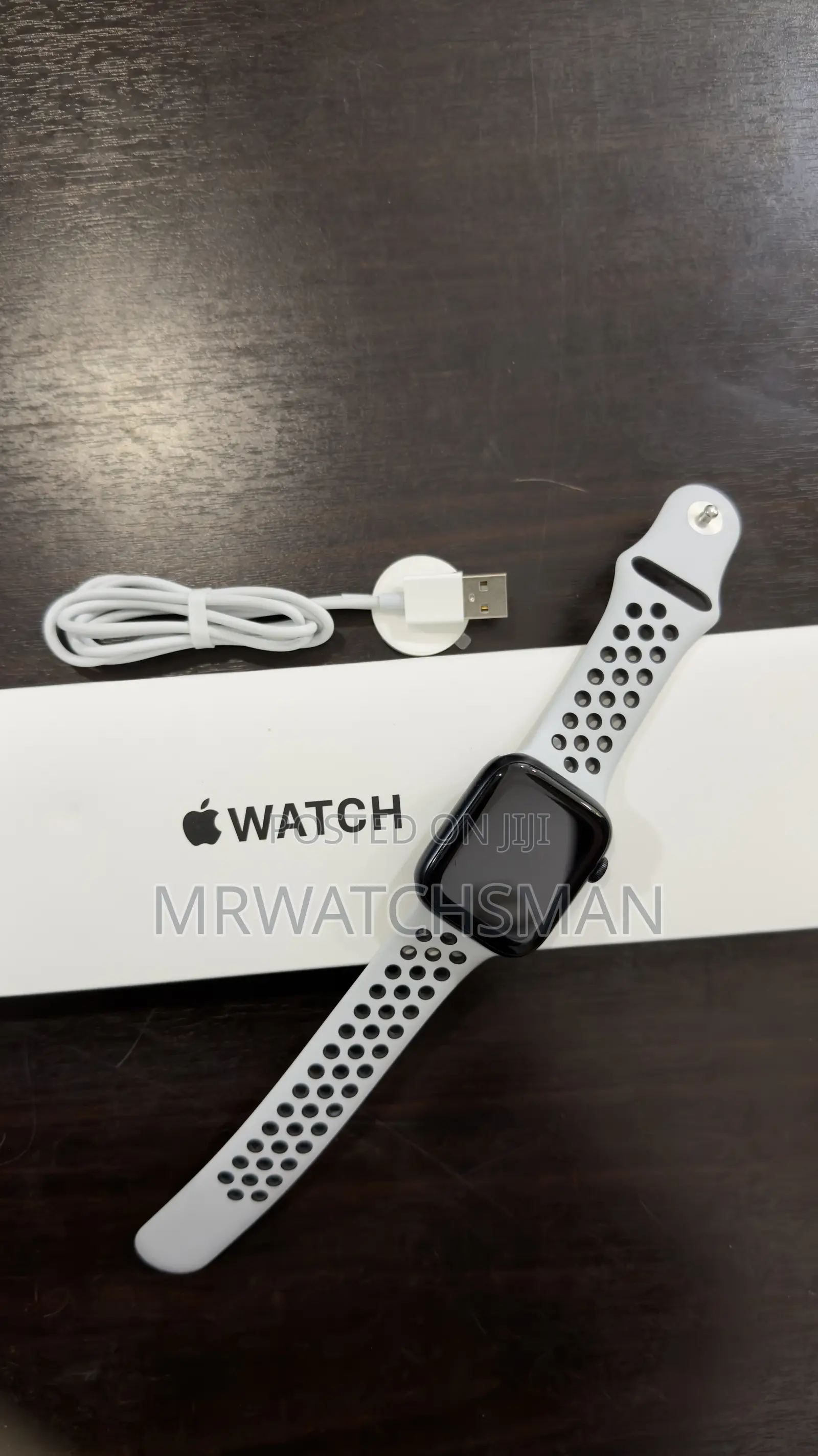 Apple Watch Series 7 45mm GPS & GPS+cel